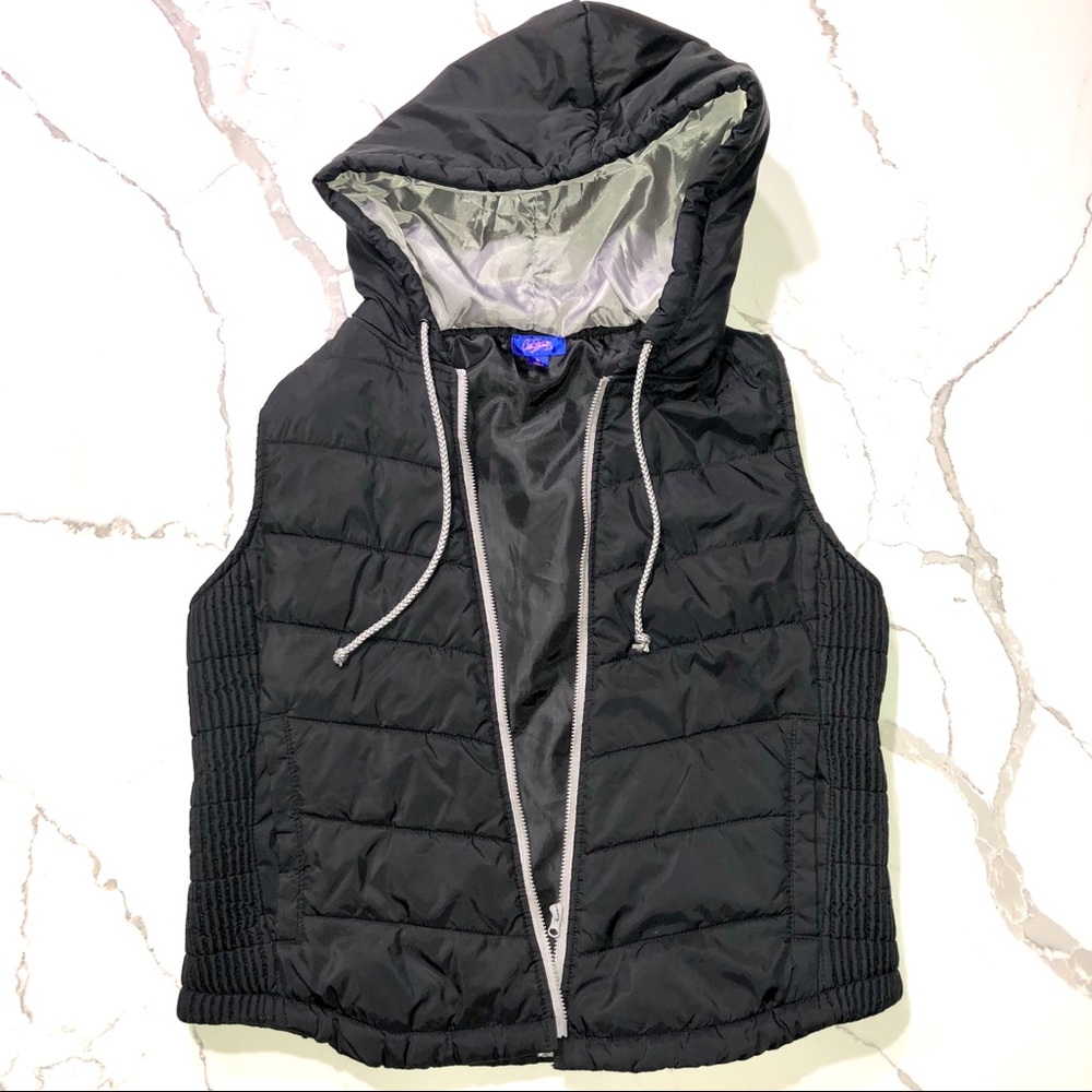Women’s Vest with hoodie